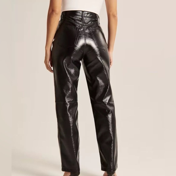 NWT Abercrombie&Fitch Curve Love The 90’s Straight Ultra HR Vegan Leather Size28 - Picture 14 of 14
